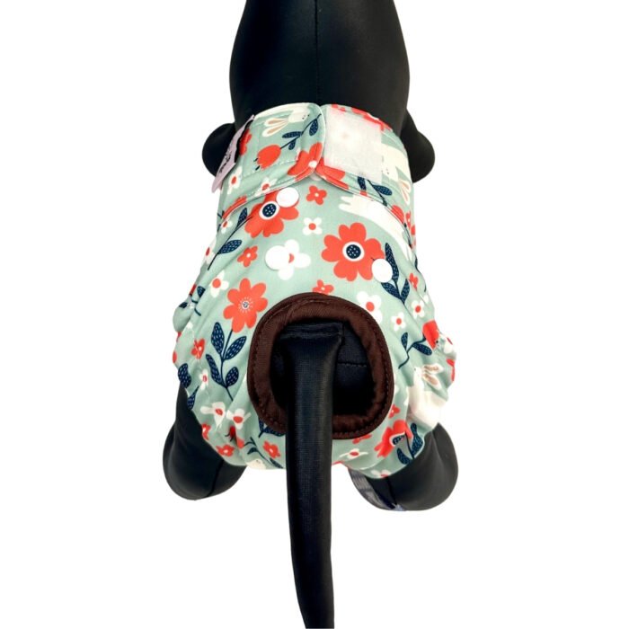 Pañal reutilizable para hembra – modelo Pradera